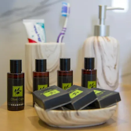 Deluxe Szálloda Hriszí Aktí Haniá