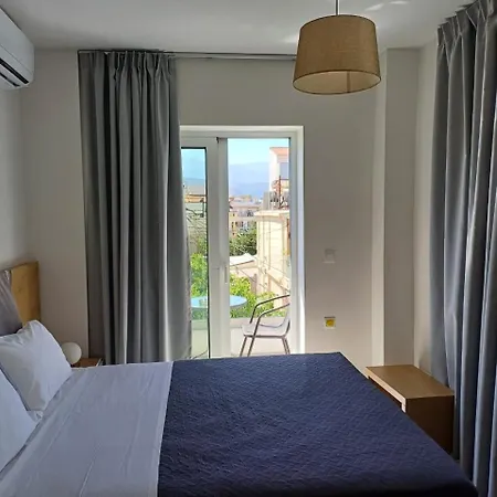 Deluxe Szálloda Hriszí Aktí Haniá